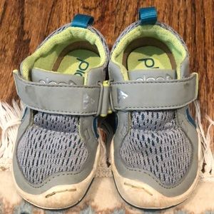Plae toddler shoes